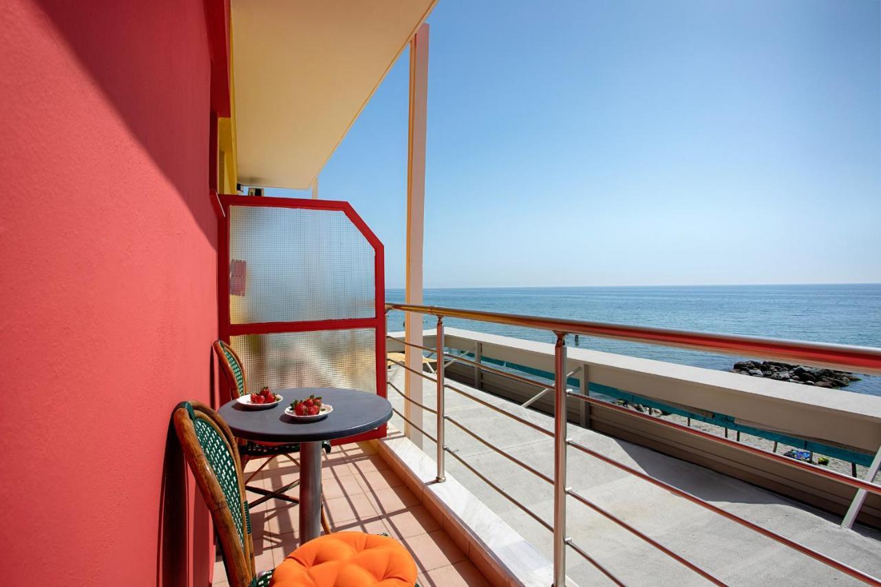 Conte Cristo Suites Paralía Extérieur photo